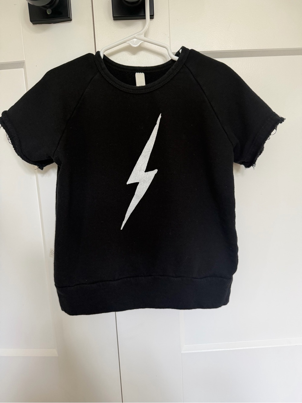 Childhoods Clothing Kids Black Lightning Bolt Short Sleeve Sweatshirt
